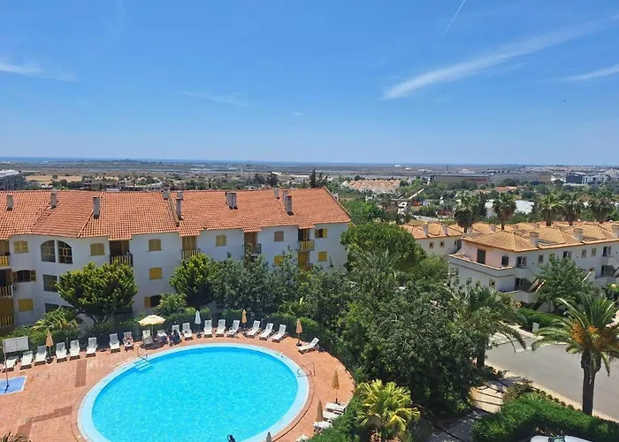 아파트 Vibrant Town House In Quinta Do Morgado