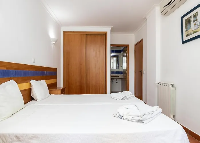 Vibrant Town House In Quinta Do Morgado Appartement Tavira