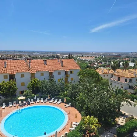 Apartment Vibrant Town House In Quinta Do Morgado