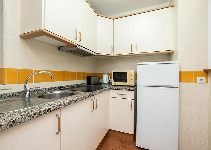 Apartman Vibrant Town House In Quinta Do Morgado *